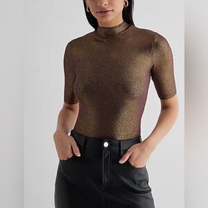 🛍️NEW Express XS Wine Color Shine Ribbed Mock Neck Elbow Sleeve Tee